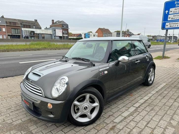 Mini Cooper S Parkline Automaat 099000km 1.6i 163pk Navi, Autos, Mini, Cuir, Argent ou Gris, Achat, Entreprise