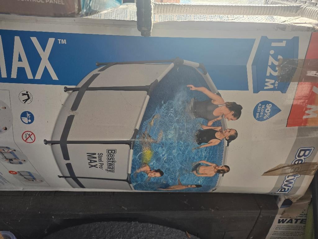 Piscine ronde tubulaire a servi 3 fois vendue complète, Jardin & Terrasse, Rond, Comme neuf, Enlèvement, Piscines hors sol