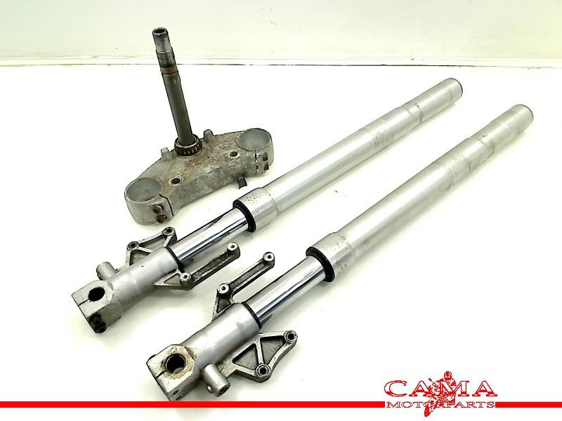 VOORVORK COMPLEET Hyosung Comet GT650 R (GT650R) (01-1970/-), Motoren, Onderdelen | Overige, Dhr. S. di Majo, Gebruikt, Info@cama-motorparts.nl