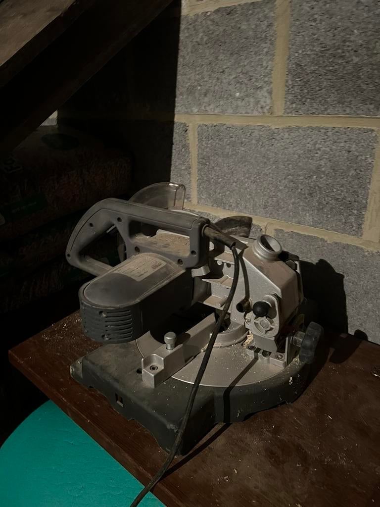 Scie à onglet électrique, Autos : Pièces & Accessoires, Transmission & Accessoires, Utilisé, Enlèvement