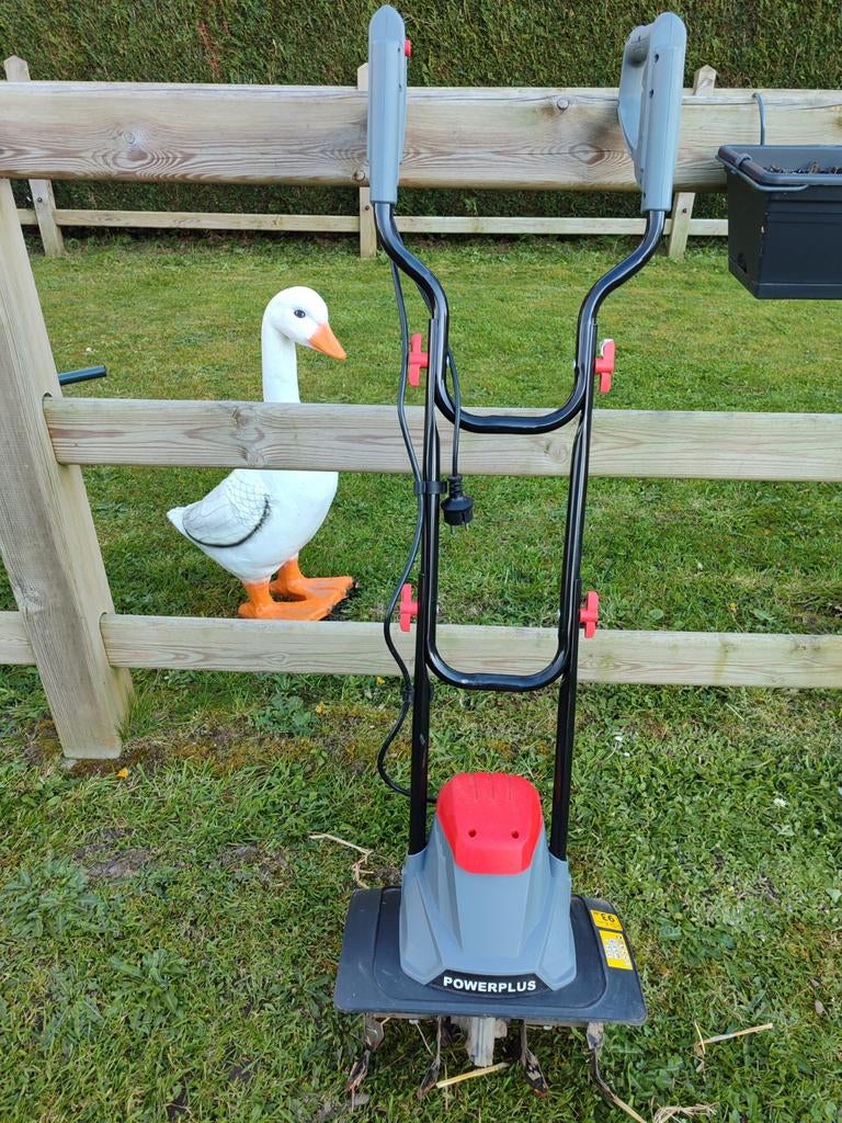 Grondfrees Power plus, in perfecte staat, Tuin en Terras, Ophalen