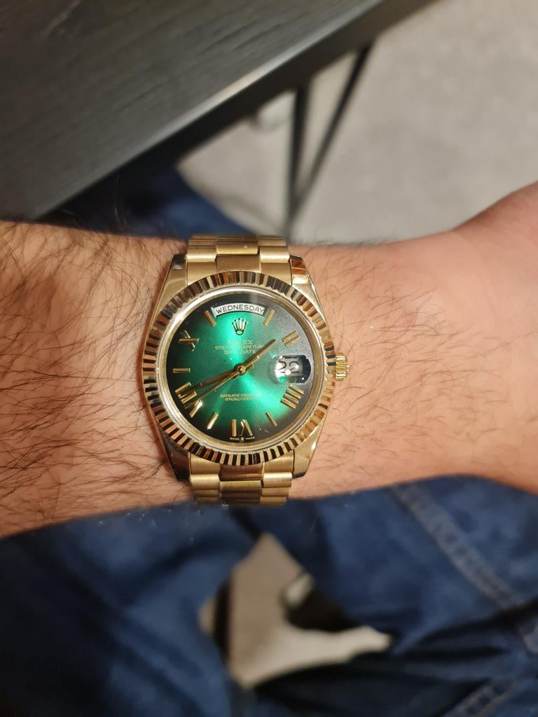 Rolex, Enlèvement
