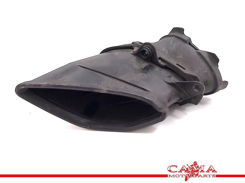 LUCHTINLAAT RECHTS Yamaha YZF R1 2007-2008 (YZF-R1 4C8), Motoren, Dhr. S. di Majo, Gebruikt, Info@cama-motorparts.nl, P.J. Troelstraweg 8 8
3144 CX  MAASSLUIS, NL