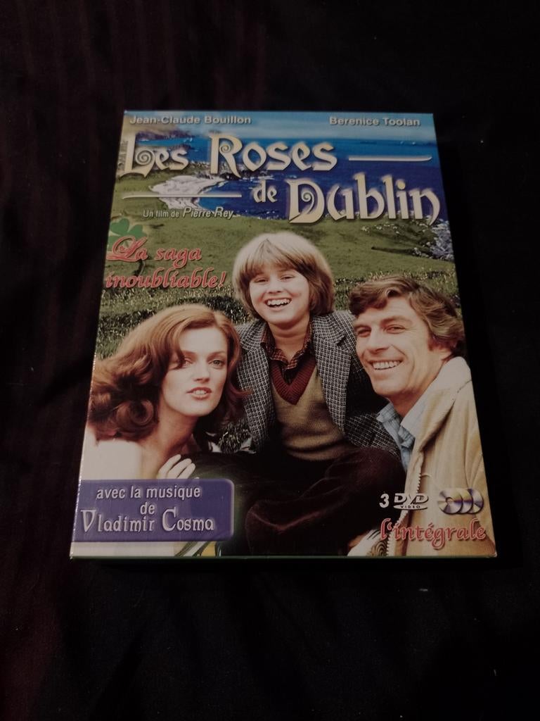 A vendre en coffret DVD l'intégral série Les roses de Dublin, CD & DVD, Enlèvement ou Envoi, Drame, Coffret, Comme neuf