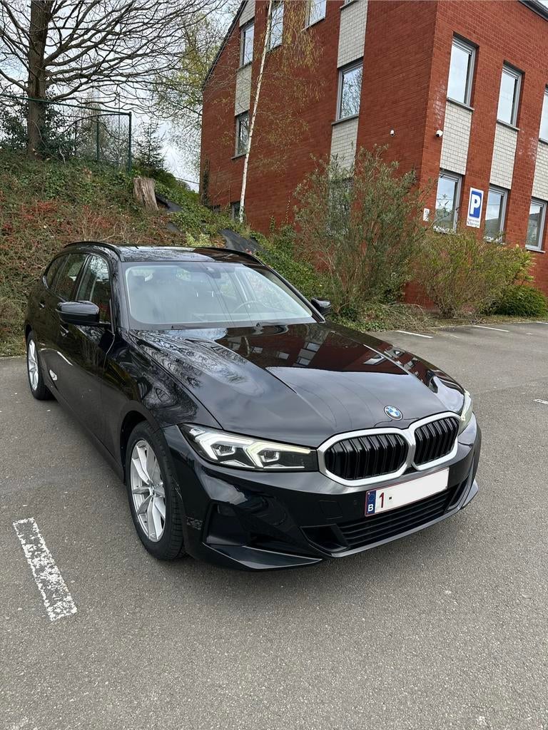 Bmw 318da facelift, Autos, Achat, Carnet d'entretien, Noir, 5 portes