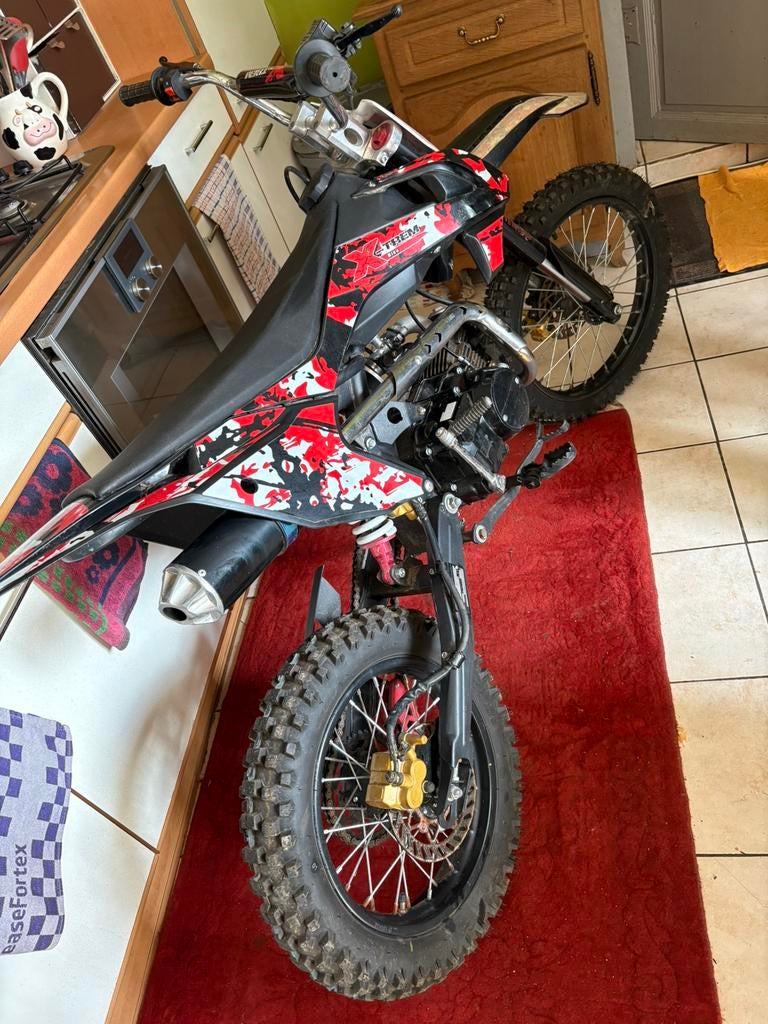 Dirt bike, Vélos & Vélomoteurs, Enlèvement, Comme neuf