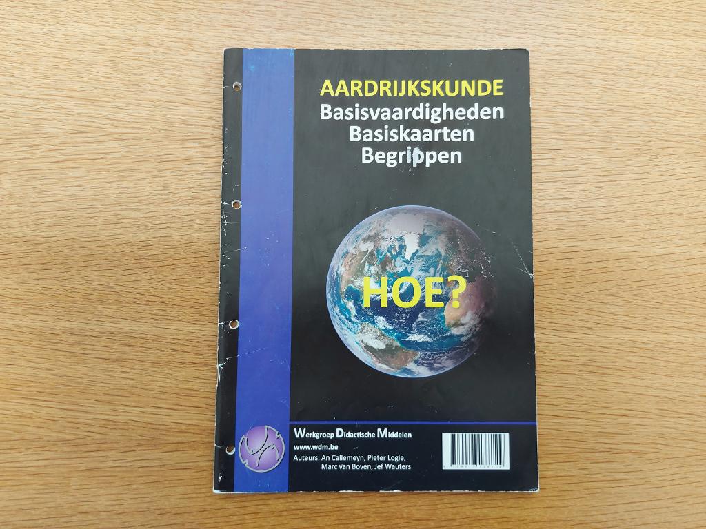 Aardrijkskunde Basisvaardigheden Basiskaarten Begrippen HOE, Livres, Livres scolaires, Utilisé, Géographie, Secondaire, Enlèvement ou Envoi