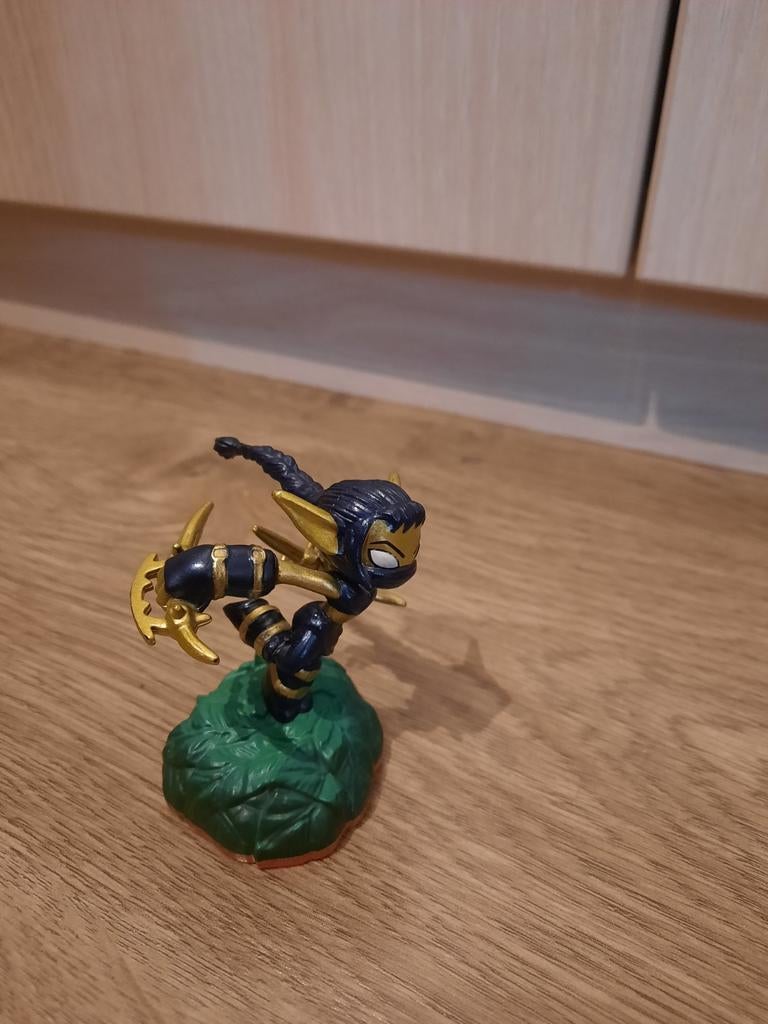 Skylanders Legendary Stealth Elf, Ophalen of Verzenden, Zo goed als nieuw, Avontuur en Actie