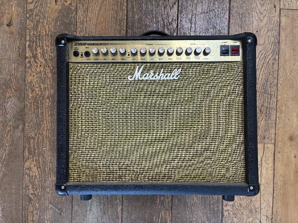 Marshall JCM600 60W Tube Combo gitaarversterker, Muziek en Instrumenten, Ophalen, Zo goed als nieuw, Gitaar, 50 tot 100 watt