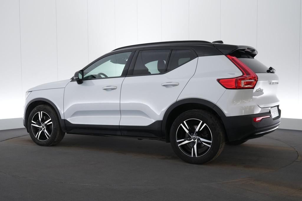 (1YVR633) VOLVO XC40, Cuir, Euro 6, Entreprise, Carnet d'entretien