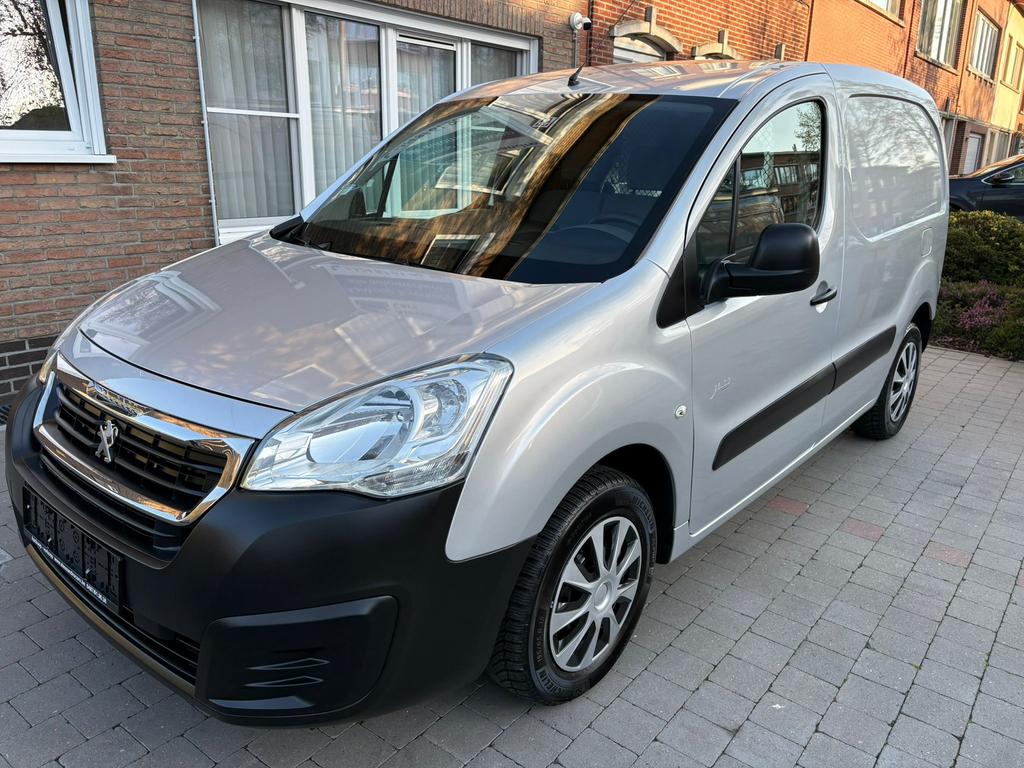 Peugeot Partner 1.6hdi! Topstaat* Airco* 3Zit* Garantie!, Auto's, Stof, Parkeersensor, 4 cilinders, 1560 cc