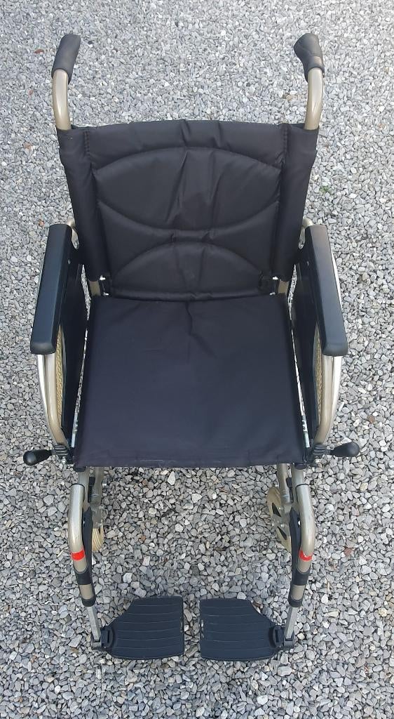 Chaise roulante de marque Vermeiren, Enlèvement, Pliant, Utilisé, Fauteuil roulant à pousser