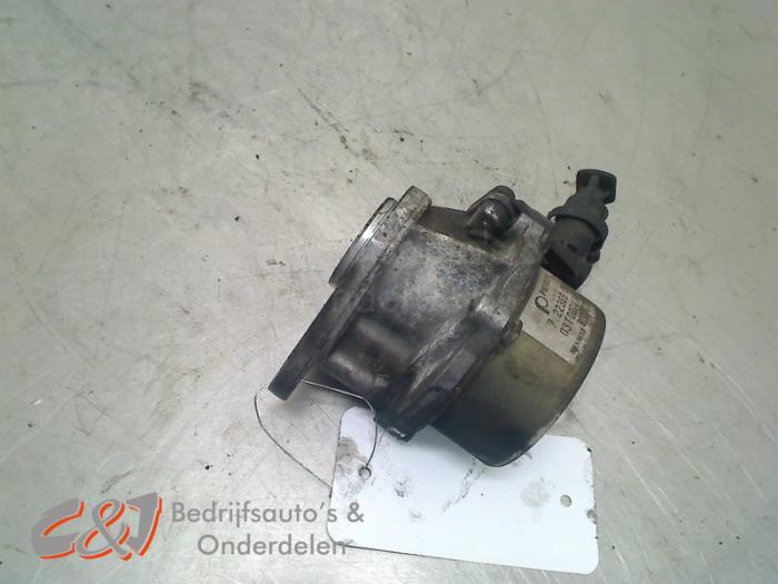 Vacuumpomp Rembekrachtiging van een Renault Trafic, Auto-onderdelen, Gebruikt, -, Renault, -