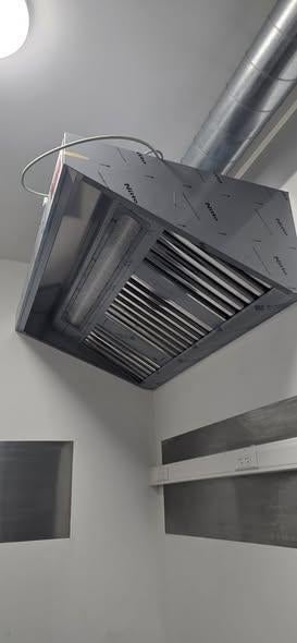 Hotte professionnelle avec installation par HORECA PRO DEPOT, Enlèvement ou Envoi