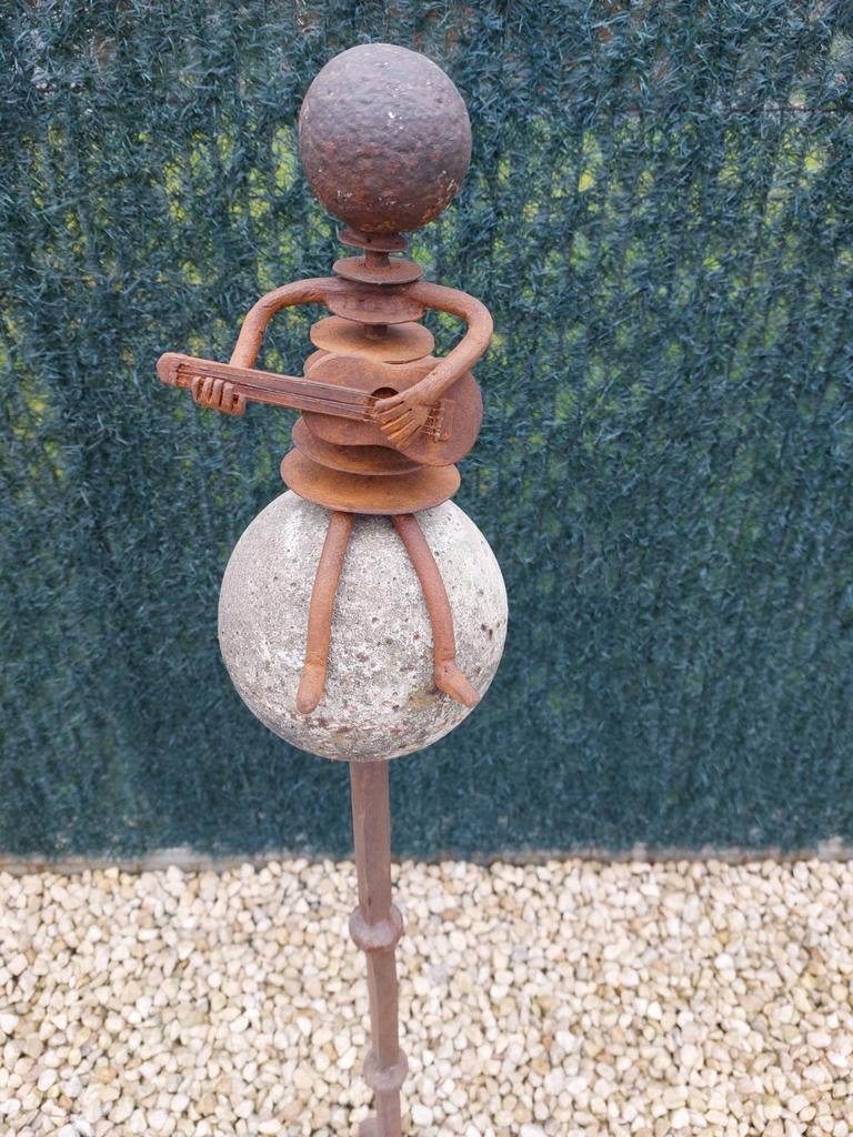 Le guitariste, Jardin & Terrasse, Enlèvement, Métal