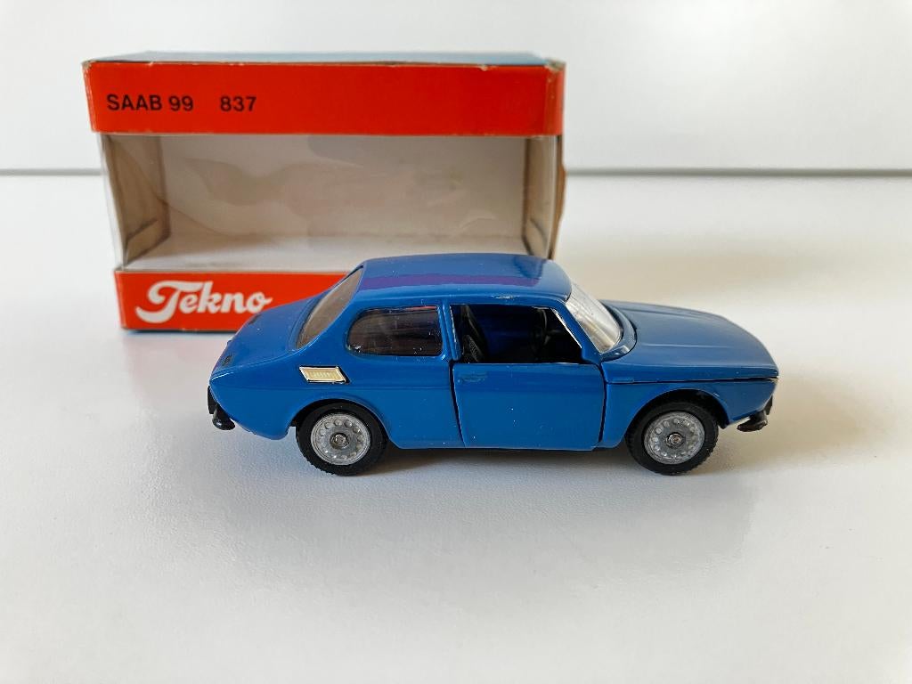 1:43 TEKNO SAAB 99, Hobby en Vrije tijd, Modelauto's | 1:43, Zo goed als nieuw, Auto, Overige merken, Ophalen of Verzenden