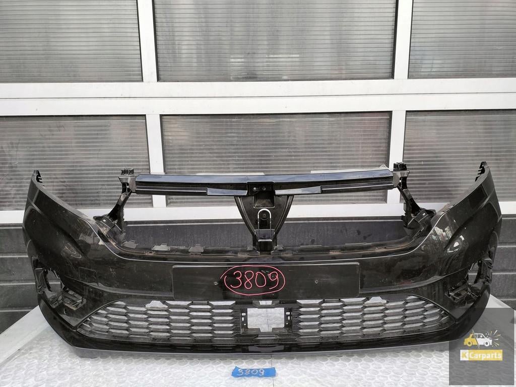 PARE-CHOC AVANT DACIA SANDERO III 2PDC, Autos : Pièces & Accessoires, Carrosserie & Tôlerie, Pare-chocs, Dacia, Utilisé