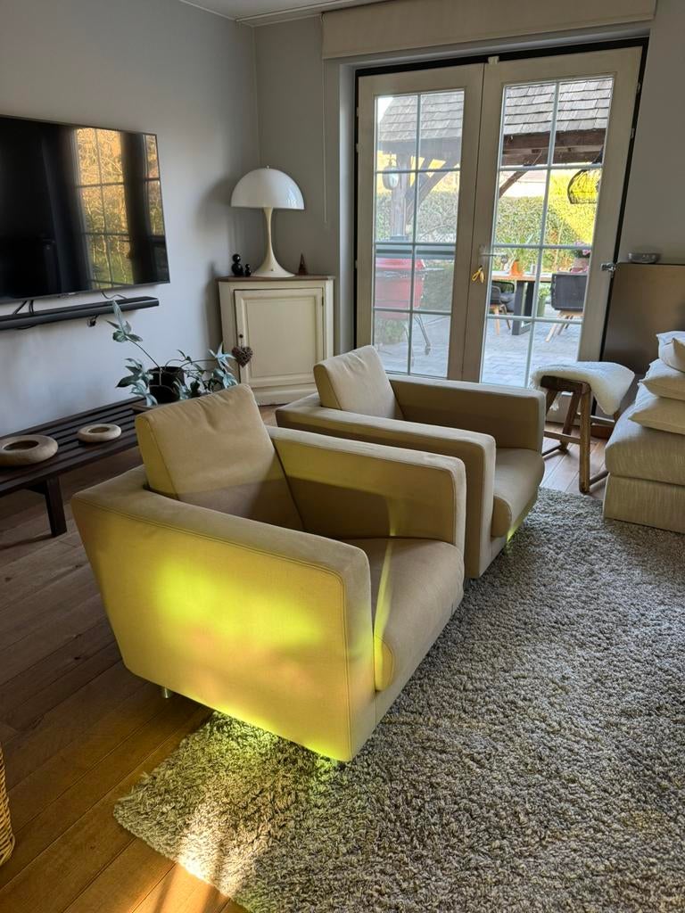 2 zetels ligne roset, Huis en Inrichting, Ophalen, Zo goed als nieuw