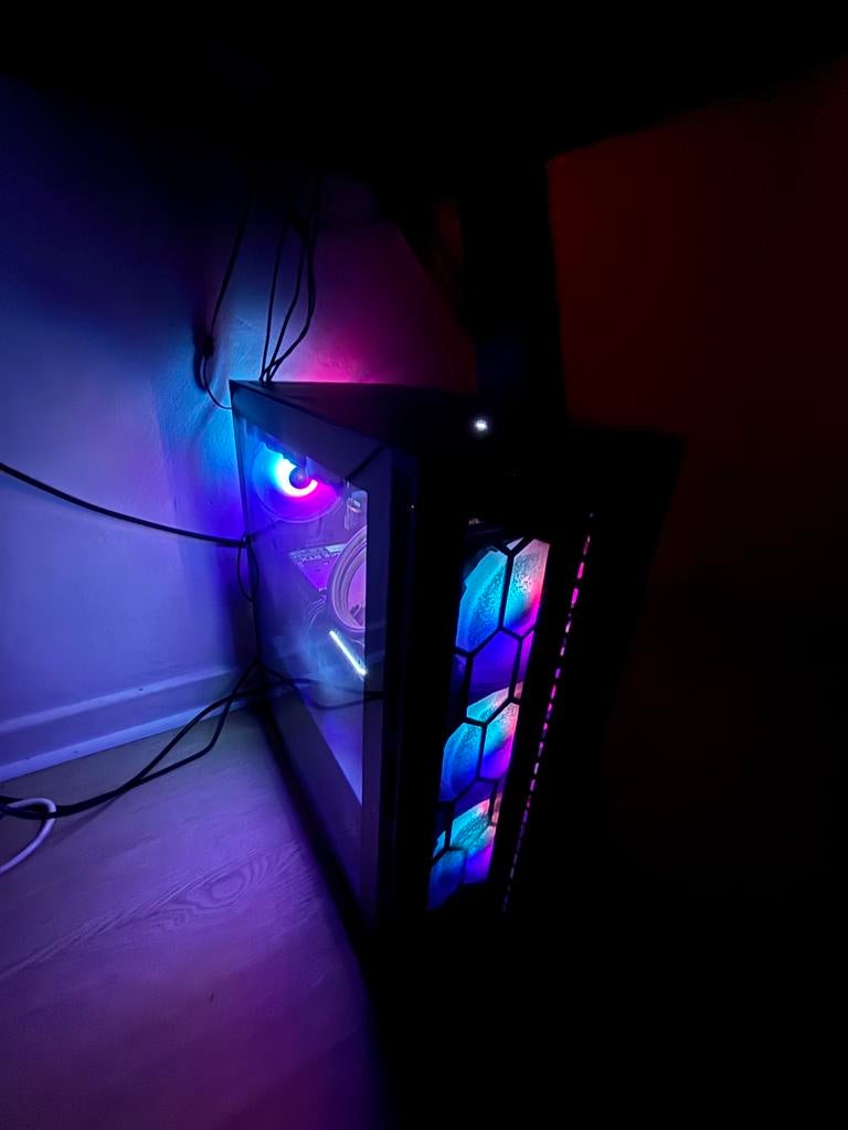 À vendre : PC de bureau ultra performant – MS-7B86, Enlèvement, Comme neuf