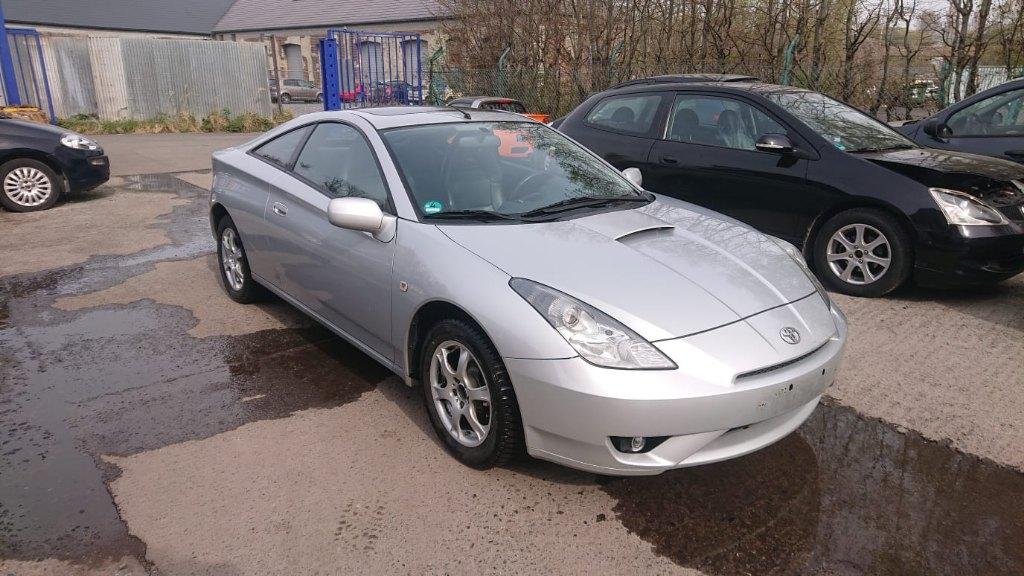 Toyota Celica  1800cc essence 2003 169000km clim GARANTIE, Auto's, Voorwielaandrijving, 1794 cc, Zwart, Leder