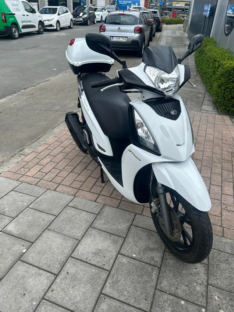 kymco people 125cc, Fietsen en Brommers, Scooters | Kymco, Ophalen, Zo goed als nieuw