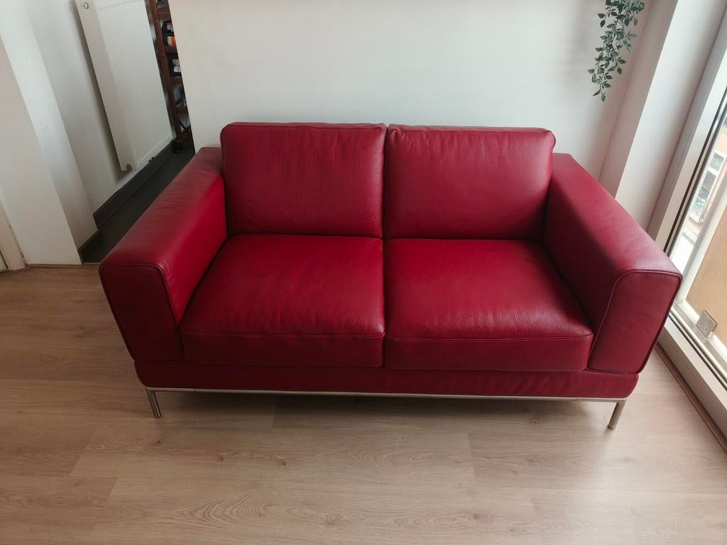 Rode tweezit zetel, Comme neuf, Enlèvement, 150 à 200 cm, Banc droit