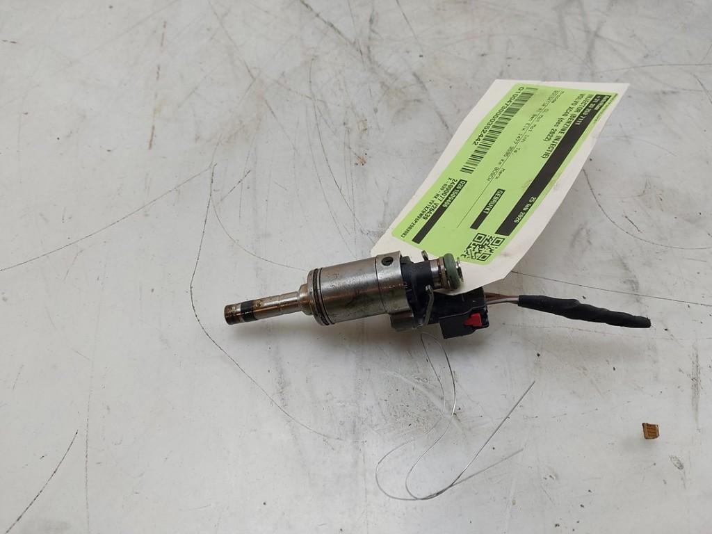 INJECTOR BRANDSTOF Volvo XC40 (XZ) (|32208203|0261500406|), Robert Bosch AG, Gebruikt, Volvo, Robert-Bosch-Allee 1
74232  Abstatt, DE