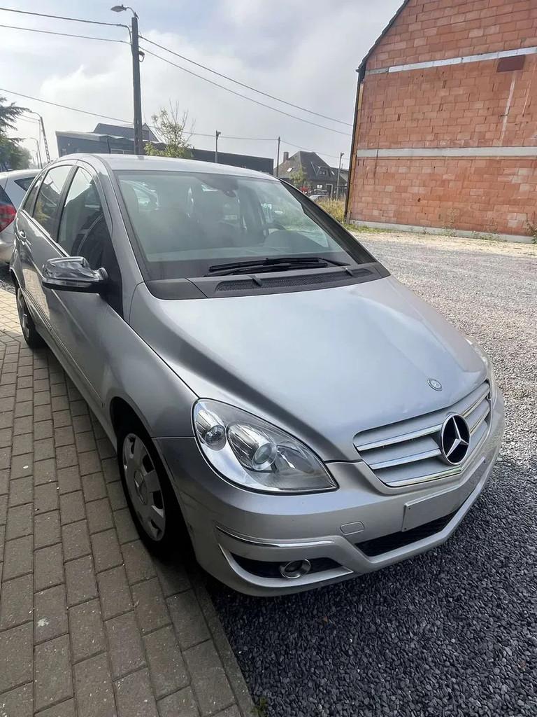 Mercedes-Benz B-CLASS 180 B 180 CDI / AIRCO / EURO 5, Autos, Euro 5, Achat, Entreprise, Boîte manuelle