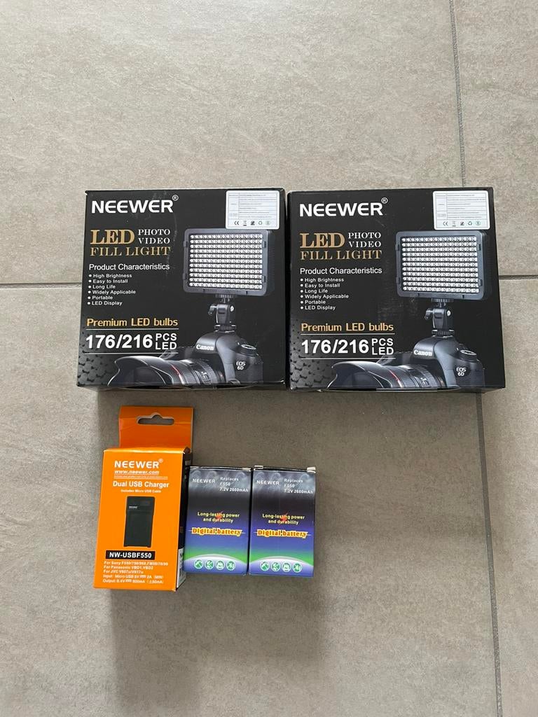 Neewer - Kit d'éclairage vidéo LED 176, Enlèvement ou Envoi, Comme neuf