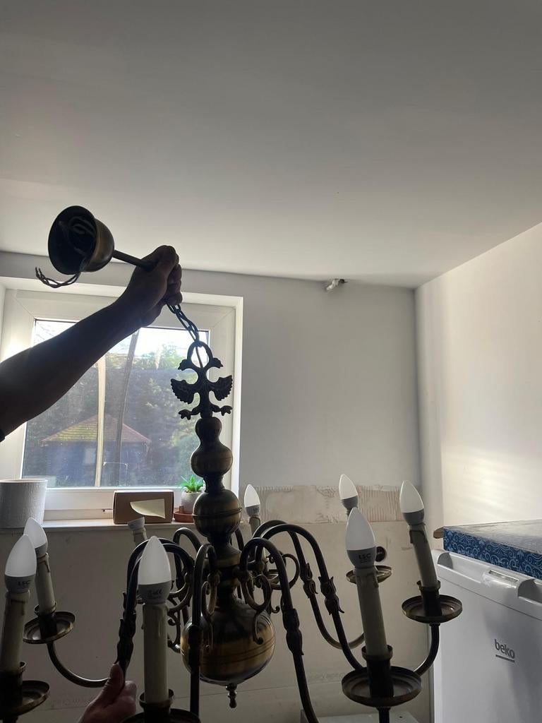 Ensemble unique : 2 lustres classiques, bronze/laiton, 6 bra, Maison & Meubles, Lampes | Lustres, Comme neuf, Métal, Enlèvement