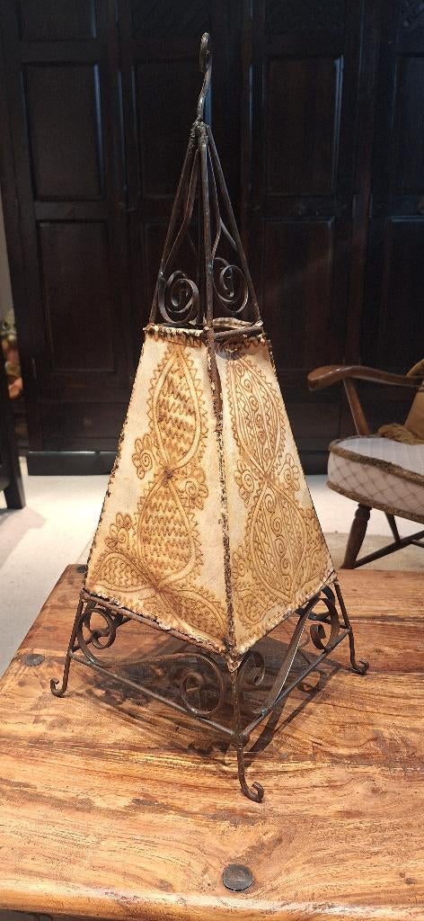 Éclairage d'ambiance Pyramid Tipi, Enlèvement