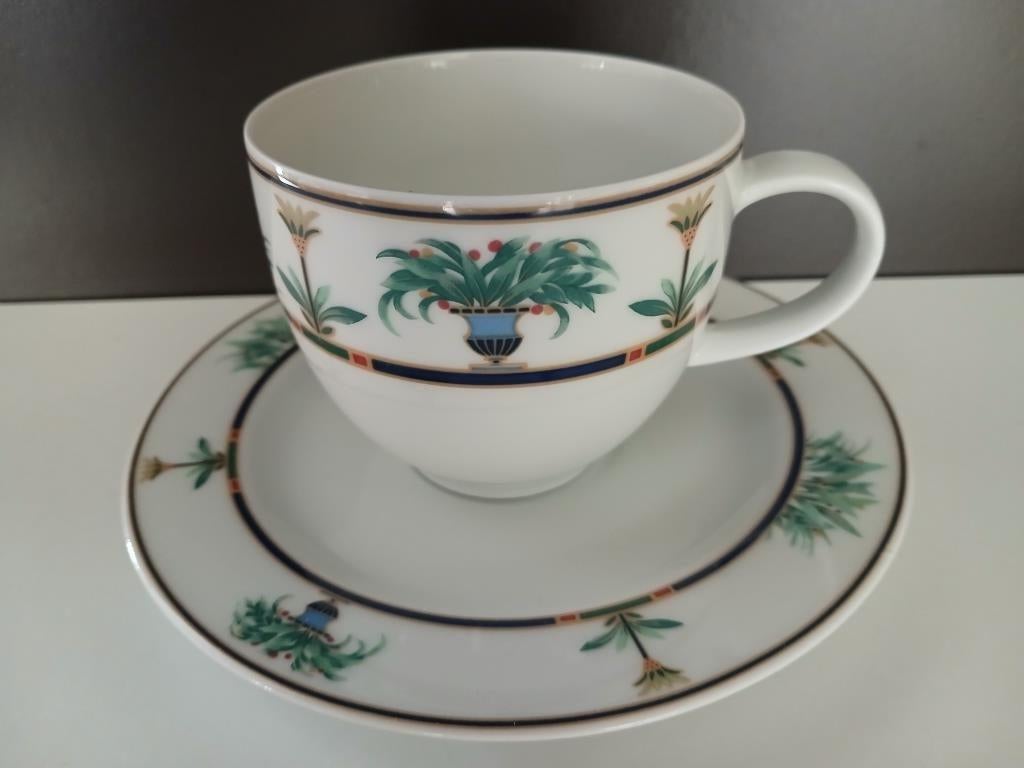 Kop+schotel met een mooi bloemenpatroon - ARZBERG Duitsland, Antiek en Kunst, Ophalen