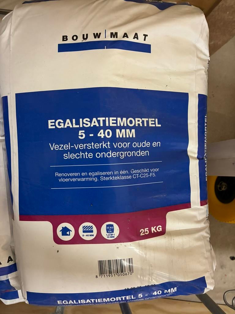Egalisatie mortel, Ophalen, Nieuw