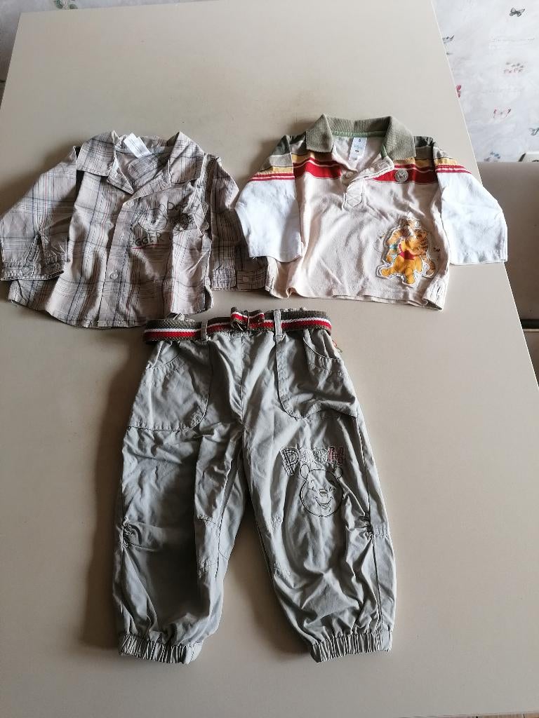 WINNIE DE POOH : hemdje + polo + broekje maat 80, Ophalen of Verzenden, Zo goed als nieuw, Setje