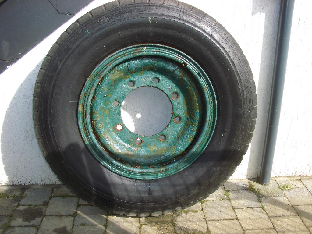 une roue pour remorque agricole ou forestière, Articles professionnels, Enlèvement