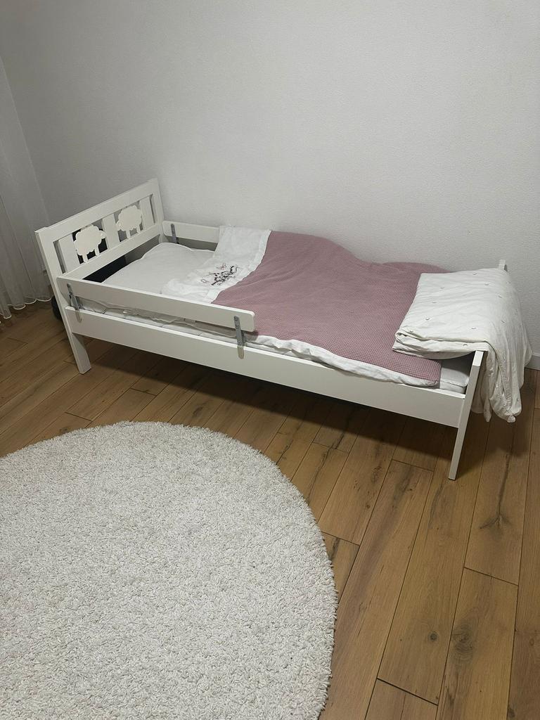 Ikea peuterbed compleet, Ophalen, Zo goed als nieuw, Matras