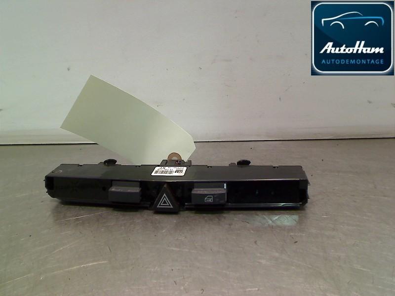 COMMUTATEUR DE FEUX DE DETRESSE Opel Astra H SW (L35), Utilisé, Opel