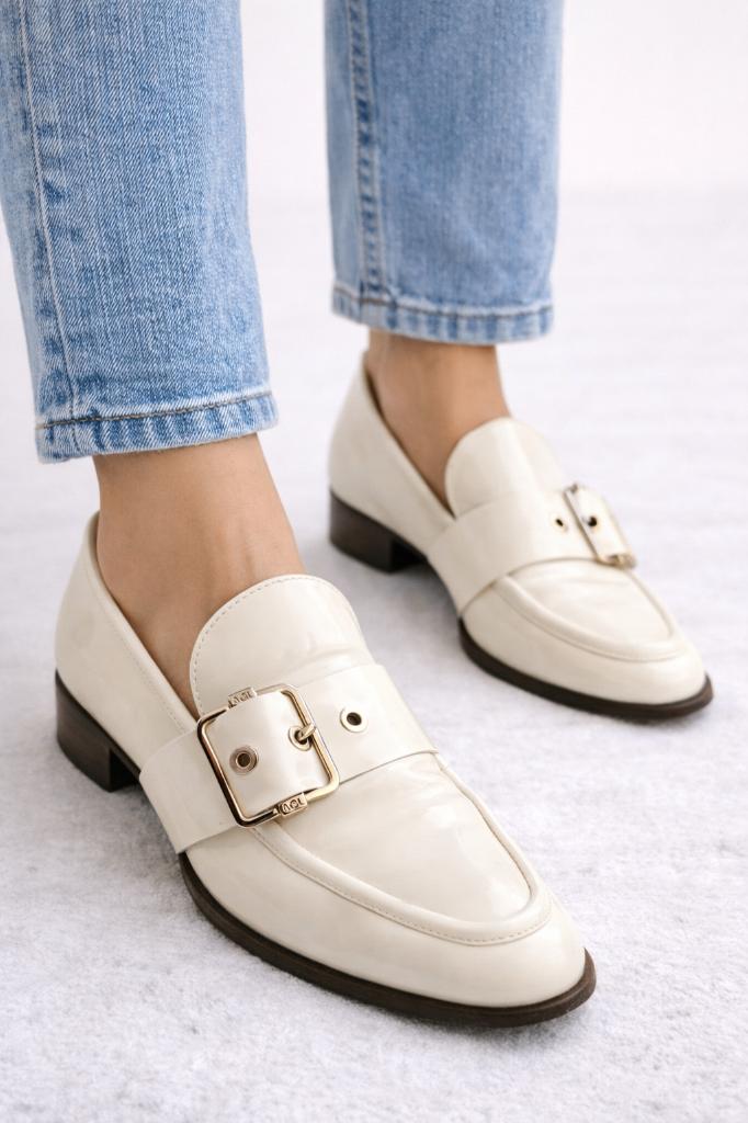 AGL – lakleren loafers maat 38, Kleding | Dames, Schoenen, Overige kleuren, AGL, Overige typen, Ophalen of Verzenden