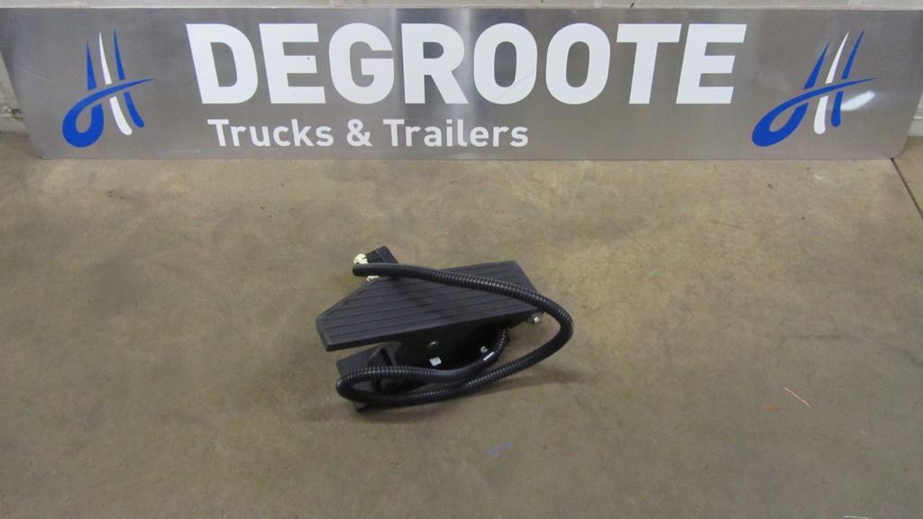 Gaspedaal Mack 4QB513A, Auto-onderdelen, Vrachtwagen-onderdelen, Overige merken, Interieur en Bekleding, Gebruikt
