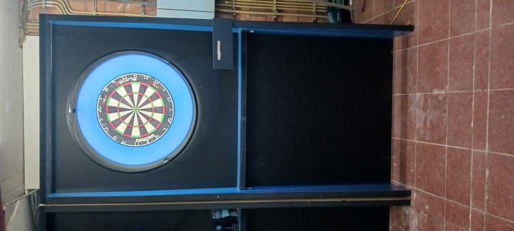 Dartstand, Sport en Fitness, Darts, Ophalen, Zo goed als nieuw