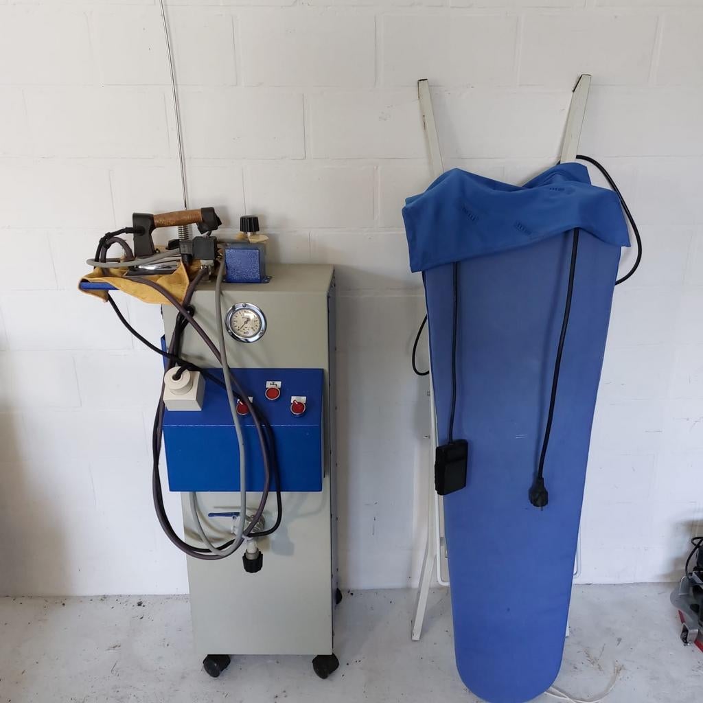 SNELLE VERKOOP, Elektronische apparatuur, Strijkijzers en Strijkplanken, Ophalen, Gebruikt, Strijkijzer met snoer