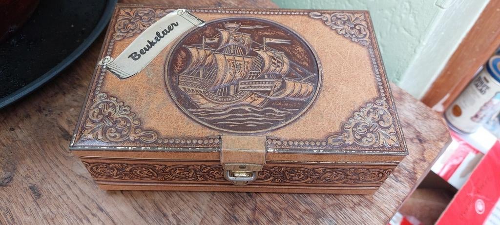 Erg oude zeldzame blikken doos Beukelaer, Verzamelen, Ophalen of Verzenden, Zo goed als nieuw, Koek(jes)