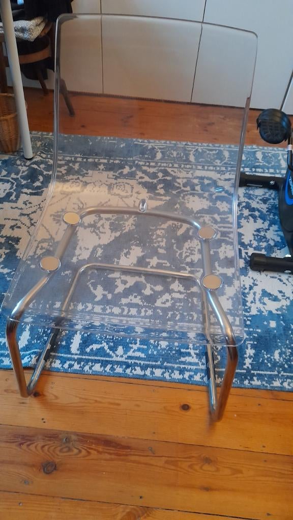 Chaise transparente, Maison & Meubles, Enlèvement