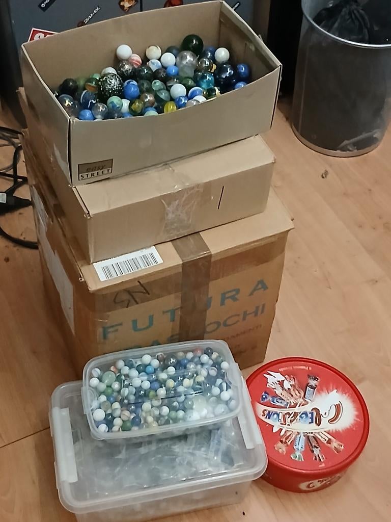 +- 70 KG Knikkers veel verschillende soorten en maten, Kinderen en Baby's, Speelgoed | Buiten | Los speelgoed, Ophalen