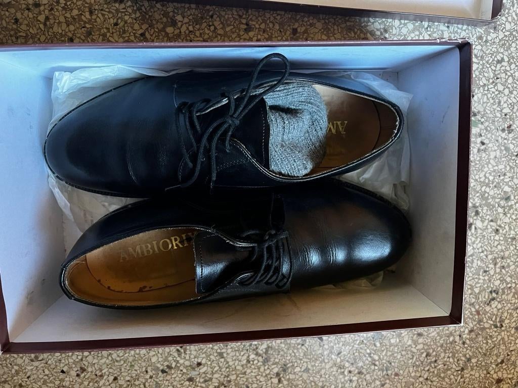 Chaussure Ambiorix 43, Enlèvement ou Envoi, Ambiorix