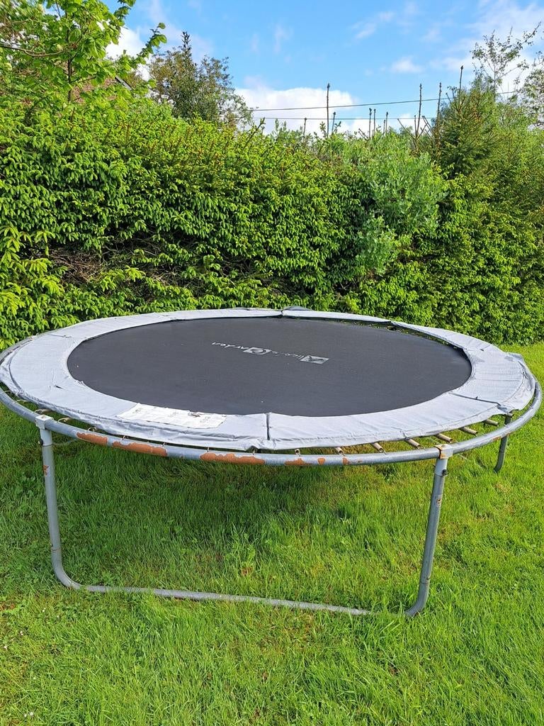 trampoline, Ophalen, Gebruikt