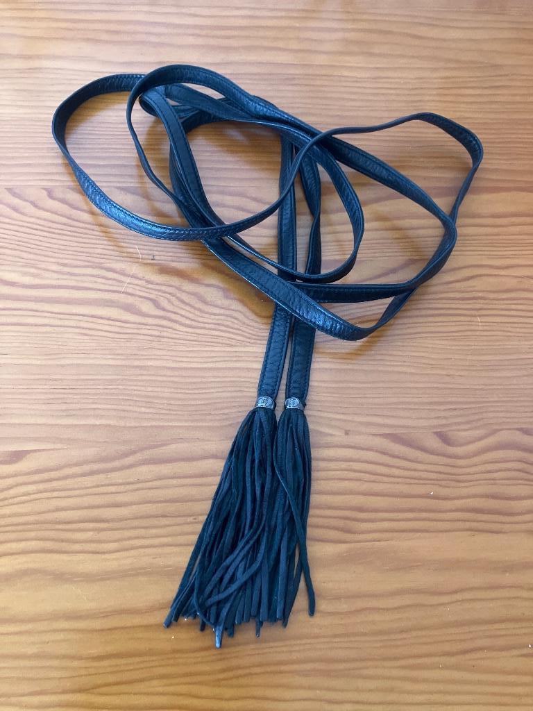 Gucci dames riem, Ophalen