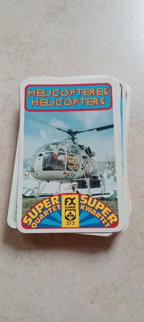 Jeu de 32 cartes super quartet n213 Hélicoptères, Collections, Enlèvement ou Envoi, Utilisé, Carte(s) à jouer