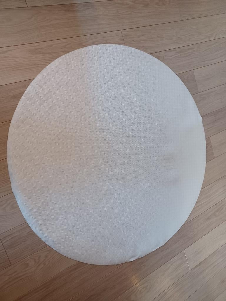 Witte tafelbeschermer in gebruikte staat, Huis en Inrichting, Tafelkleden, Ophalen