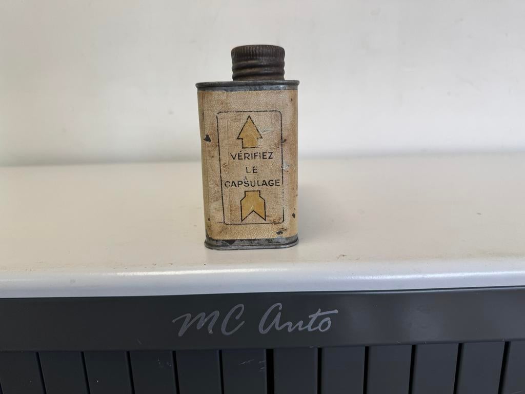 Bidon d'huile Mobilol oil B 1 litre, Collections, Enlèvement ou Envoi, Utilisé, Emballage